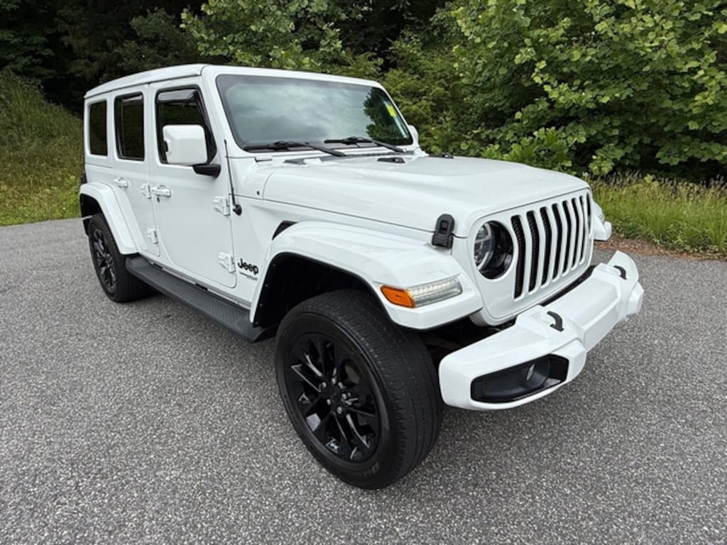 Used 2021 Jeep Wrangler Unlimited Sahara High Altitude SUV