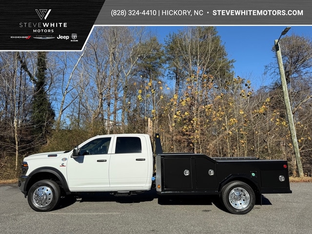 2026 RAM Ram 5500 Chassis Cab Big Horn's photo