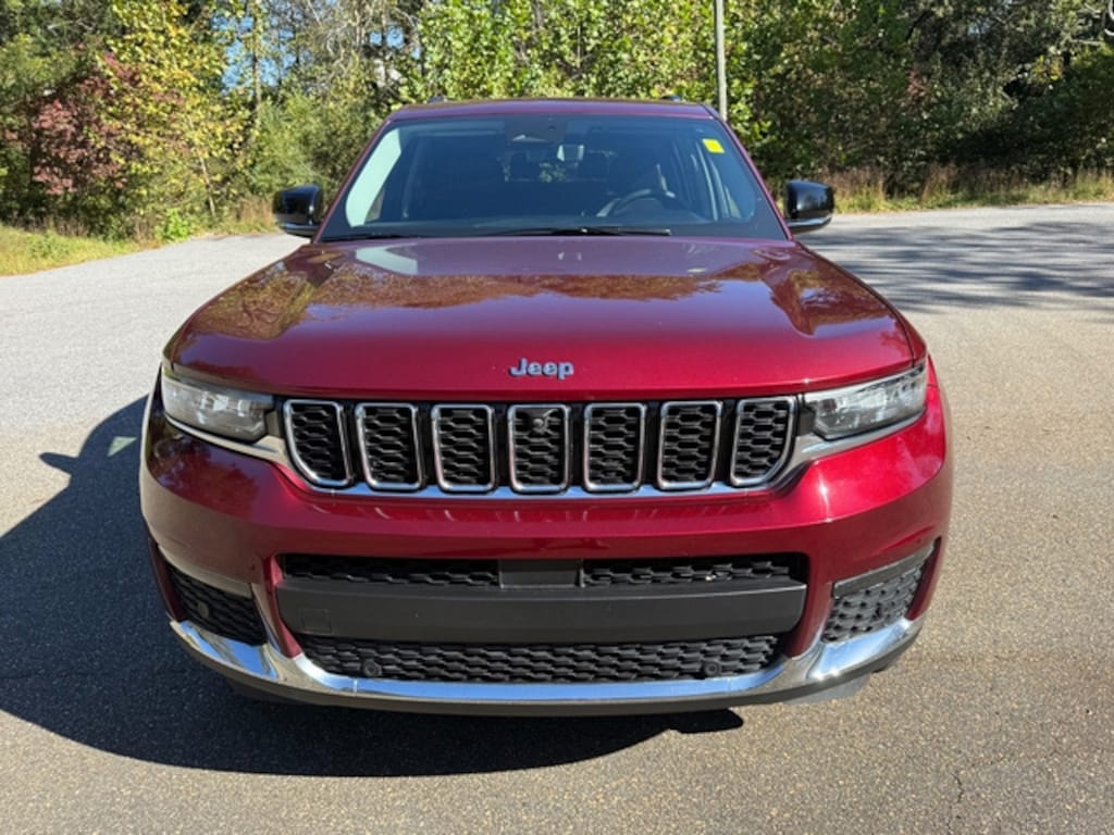 Used 2023 Jeep Grand Cherokee Limited SUV