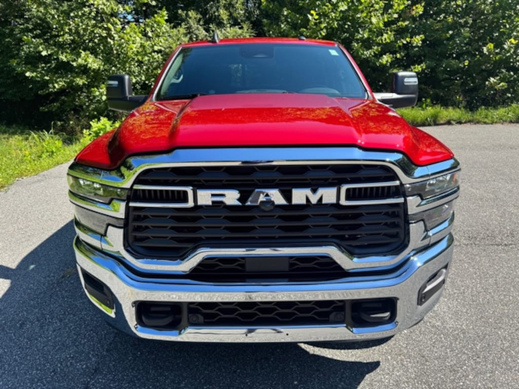 New 2026 Ram 2500 Tradesman Crew 4WD Cummins SWB Pickup