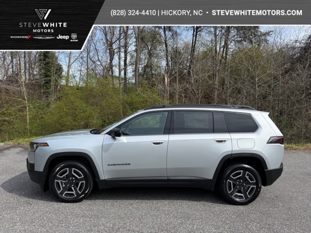 New 2026 Jeep Cherokee Laredo 4WD Sport Utility