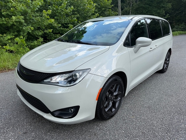 Used 2020 Chrysler Pacifica Touring with VIN 2C4RC1FG7LR116640 for sale in Newton, NC