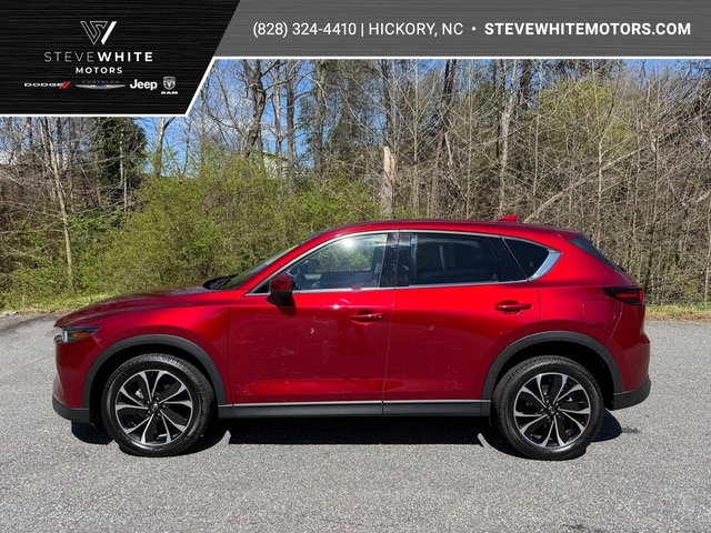 2022 Mazda CX-5 S Premium package