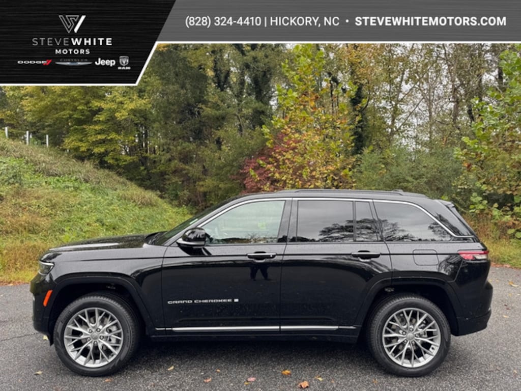 New 2025 Jeep Grand Cherokee Summit 4WD Luxury Tech V Sport Utility