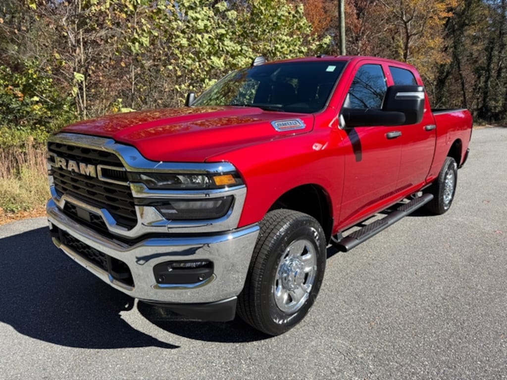 New 2026 Ram 2500 Tradesman Crew Hemi 4WD SWB Pickup