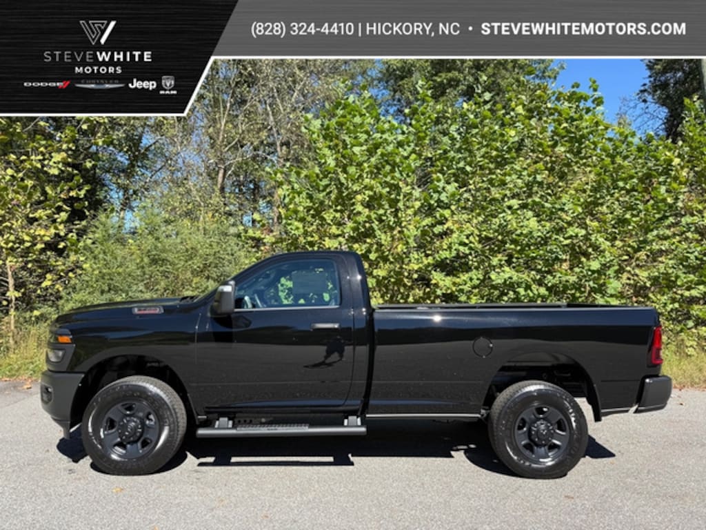 New 2026 Ram 2500 Tradesman R/C 4WD Hemi LWB Pickup