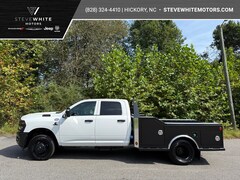 2025 Ram 3500 Chassis Cab Tradesman Crew 4WD Cummins Pickup