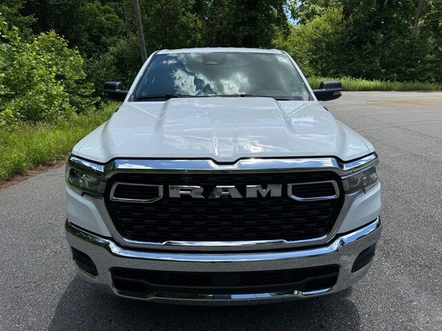 2025 Ram 1500 Big Horn photo 3