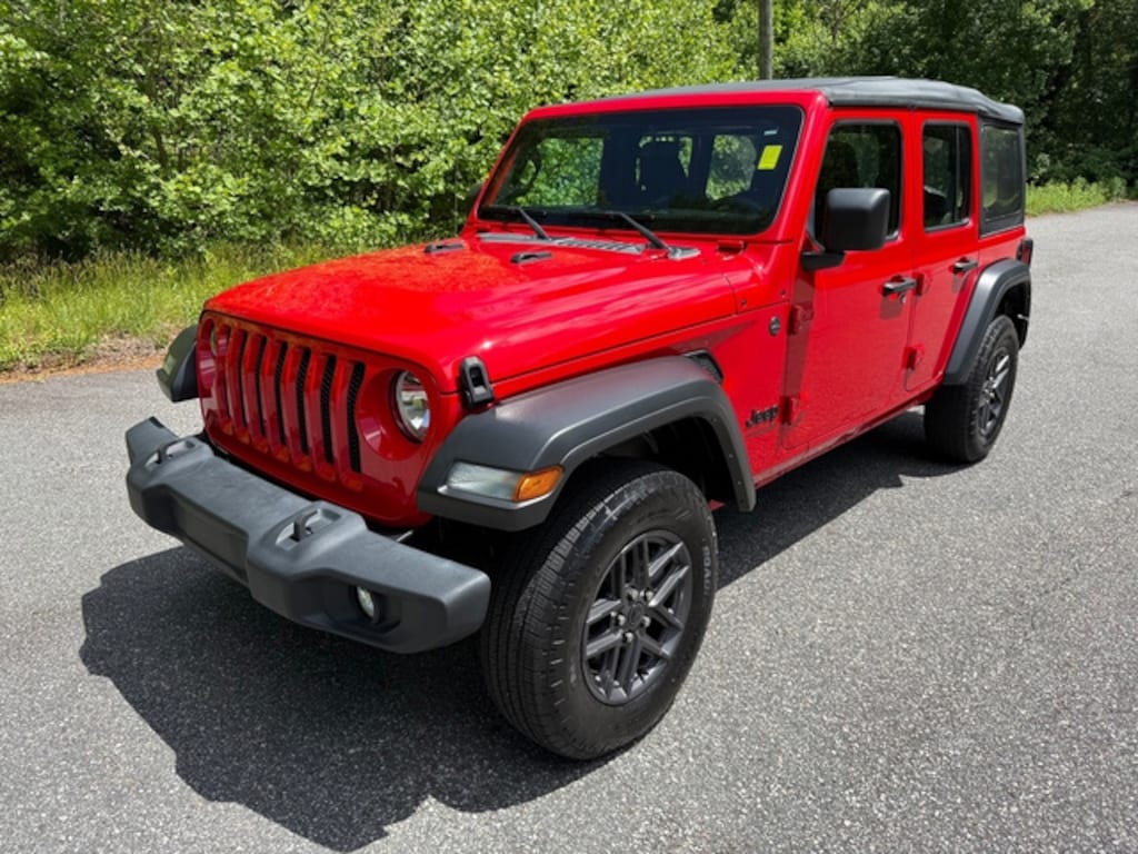 Used 2022 Jeep Wrangler Unlimited Sport SUV