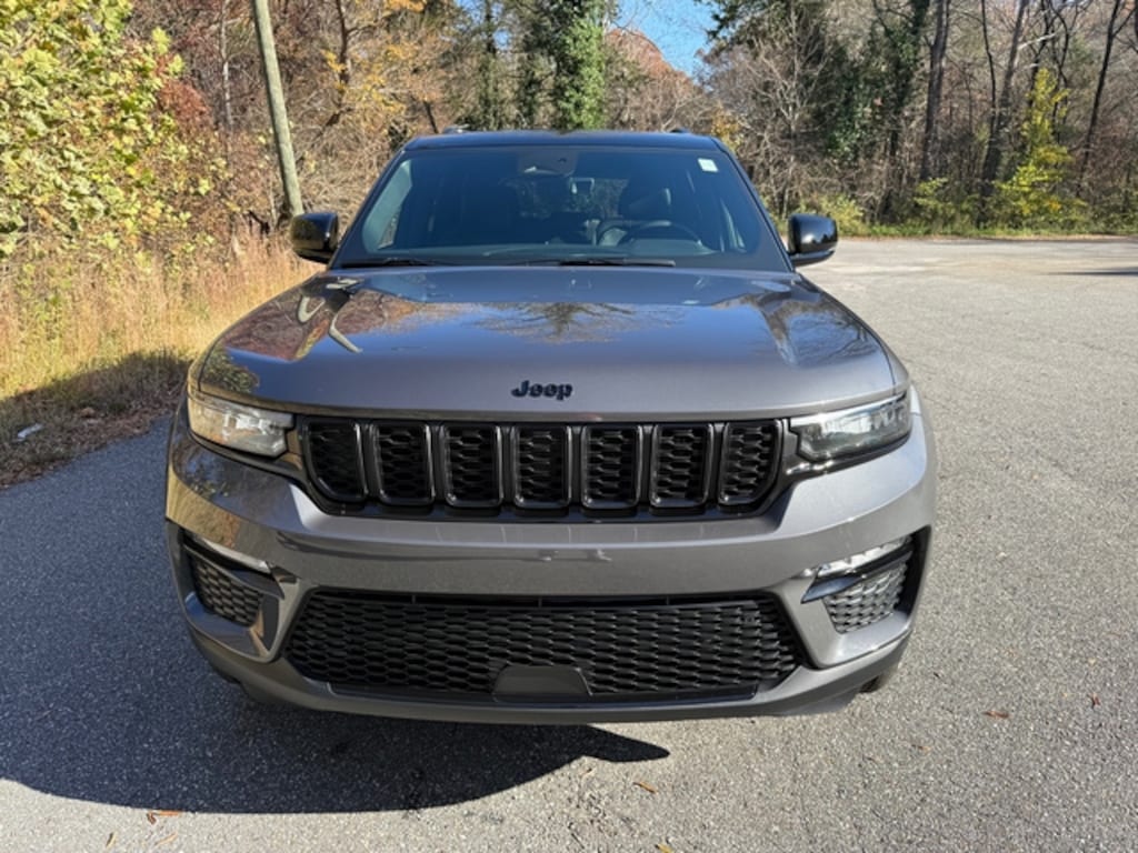 New 2025 Jeep Grand Cherokee Limited 4WD Sport Utility