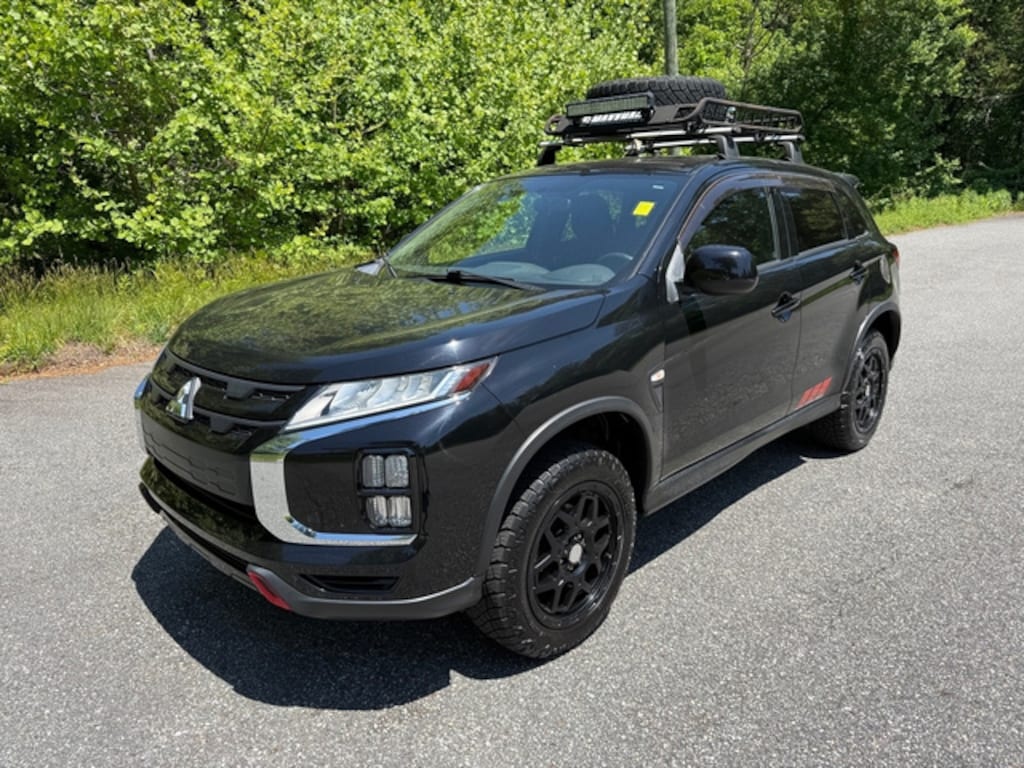 Used 2020 Mitsubishi Outlander Sport SE CUV