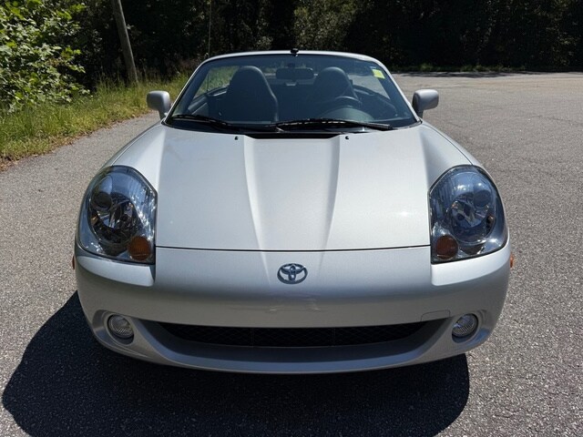 2003 Toyota MR2 Spyder photo 3