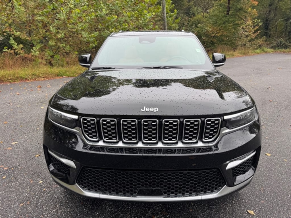 New 2025 Jeep Grand Cherokee Summit 4WD Luxury Tech V Sport Utility