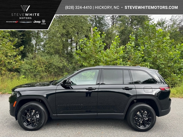 2025 Jeep Grand Cherokee Altitude's photo