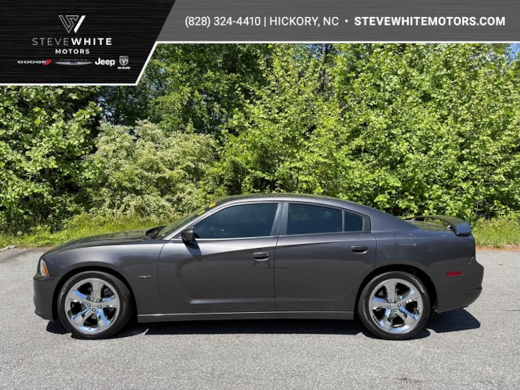 Used 2013 Dodge Charger RT Max Sedan