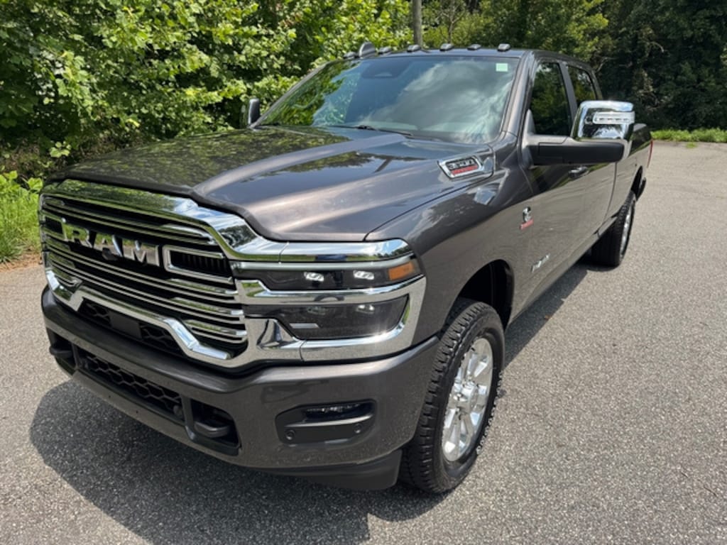 New 2026 Ram 3500 Laramie Crew Cummins 4WD LWB Pickup