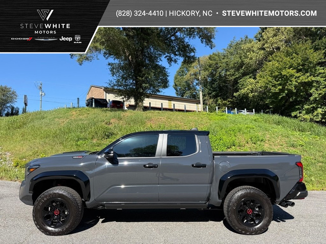  Toyota Tacoma i-FORCE MAX