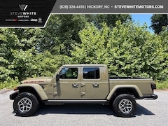 New 2026 Jeep Gladiator Rubicon X Body Color Hard Top Pickup S19868 in Hickory, NC