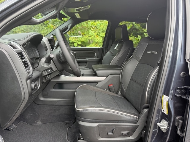 2026 RAM 2500 Laramie - Photo 15