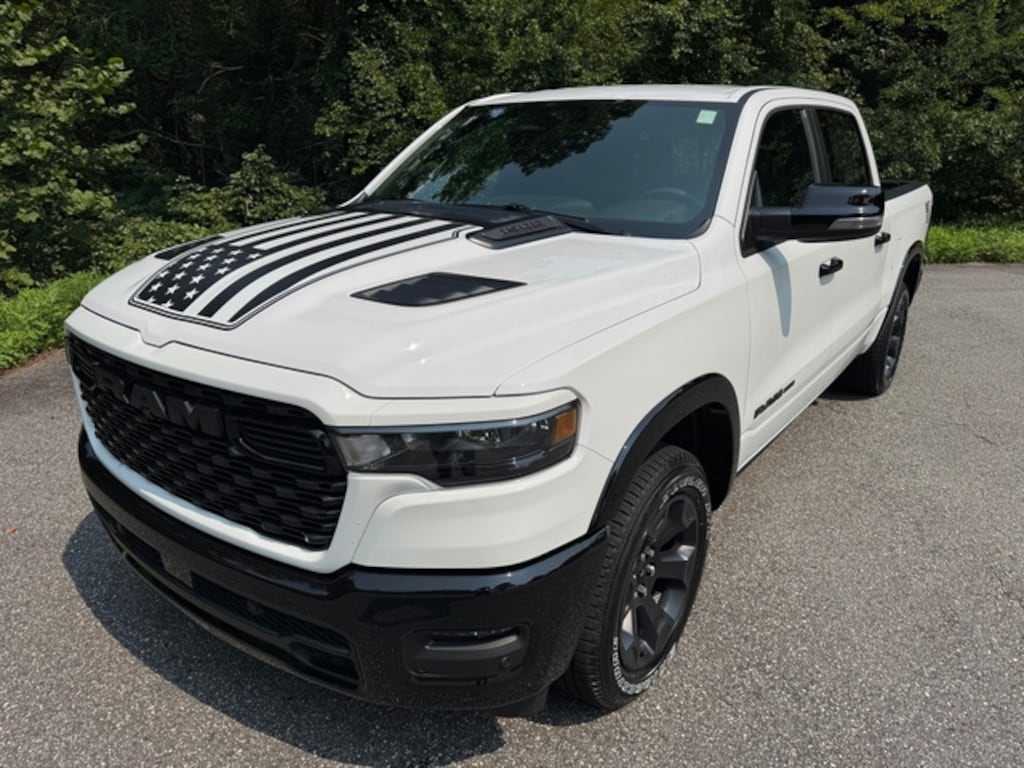 New 2026 Ram 1500 Big Horn Crew 4WD Hurricane Level 2 Pickup