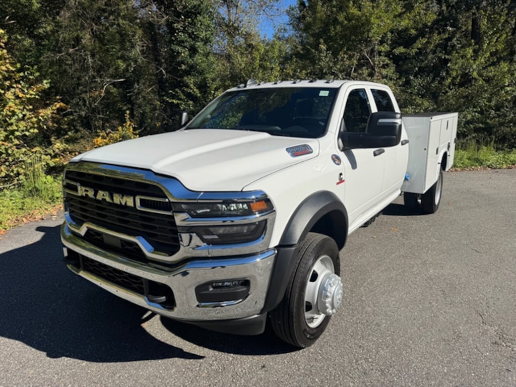 New 2025 Ram 4500 Chassis Cab Tradesman Crew 4WD 60 CA Cummins Pickup