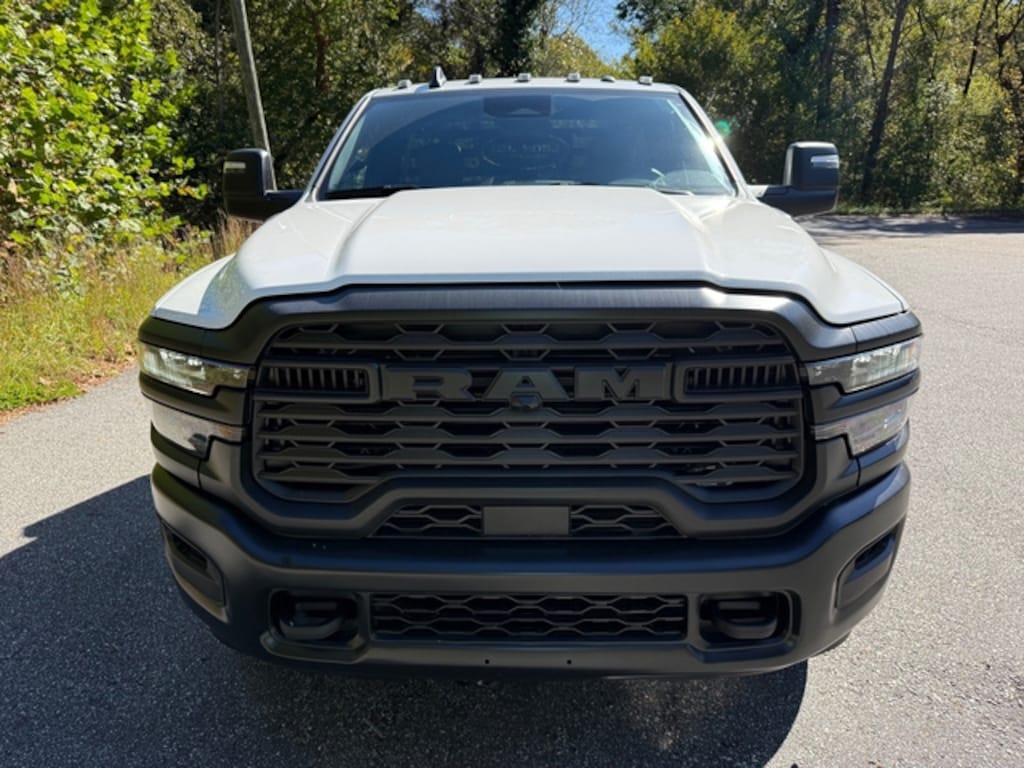 New 2025 Ram 3500 Chassis Cab Tradesman R/C 4WD 60CA Cummins Pickup