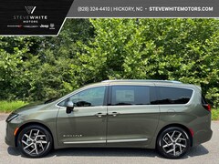 2027 Chrysler Pacifica