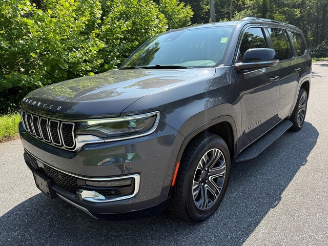 2024 Jeep Wagoneer Series II photo 2