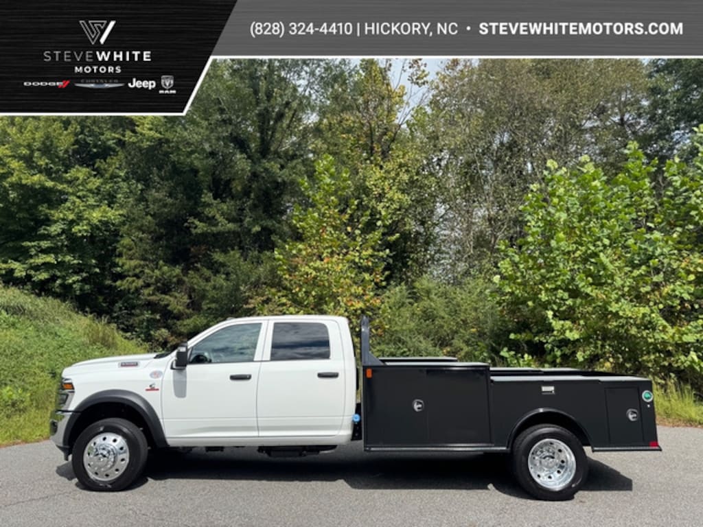 New 2025 Ram 5500 Chassis Cab Tradesman Crew 4WD 84 CA Cummins Pickup