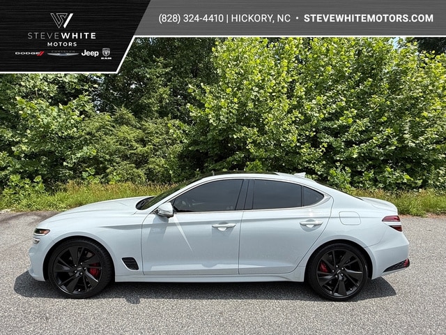 2023 Genesis G70 3.3T Standard's photo