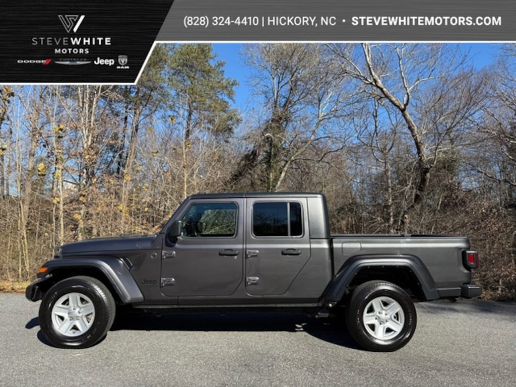 Used 2022 Jeep Gladiator Sport S Truck Crew Cab