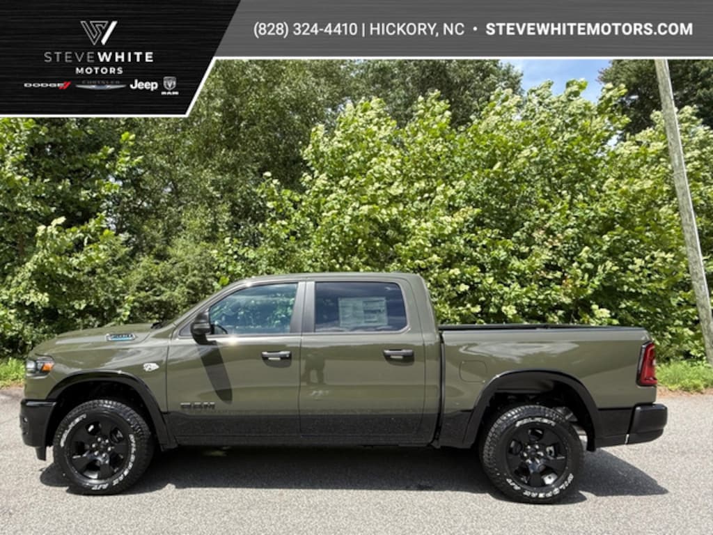 New 2026 Ram 1500 Big Horn Crew Hemi 4WD Back Country Pickup
