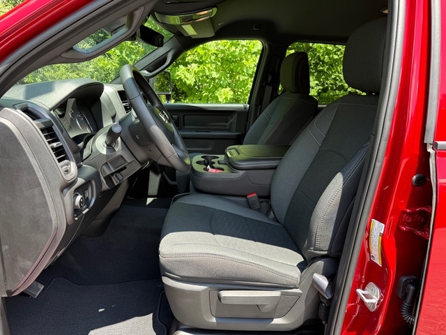 2025 RAM 2500 Tradesman - Photo 13