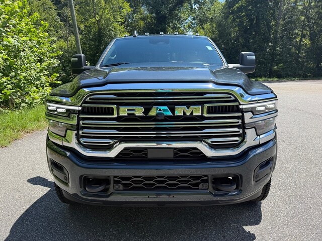 2026 Ram 4500 Laramie photo 2