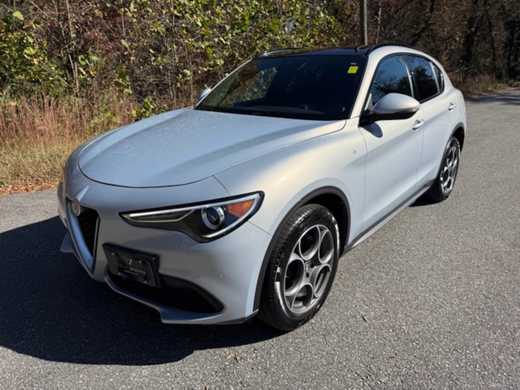Used 2022 Alfa Romeo Stelvio Ti SUV