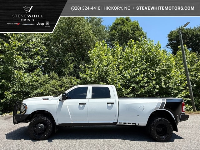 2024 Ram 3500 Truck Crew Cab 