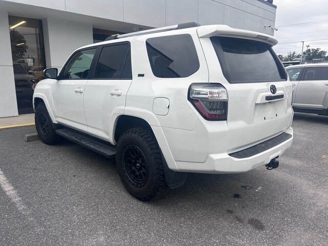 2023 Toyota 4Runner SR5 photo 4