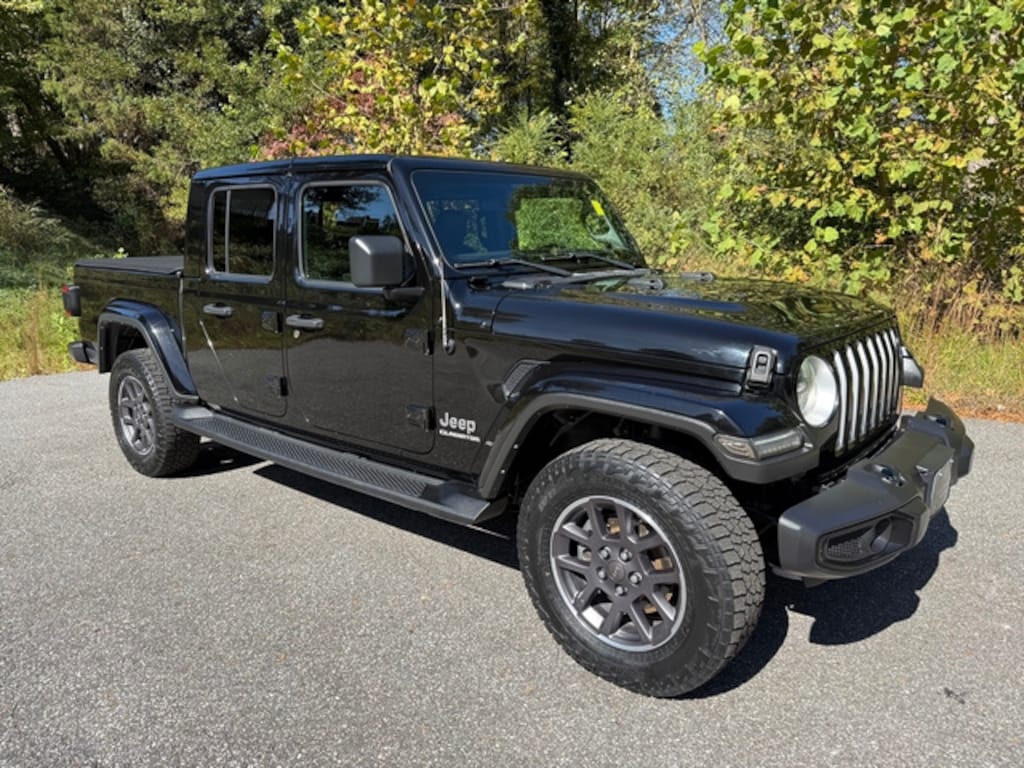 Used 2021 Jeep Gladiator Overland Truck Crew Cab