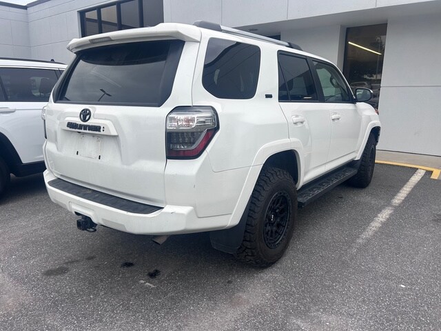 2023 Toyota 4Runner SR5 photo 3