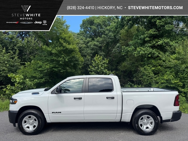 2026 RAM 1500 Tradesman 4x4 Crew Cab 5'7's photo