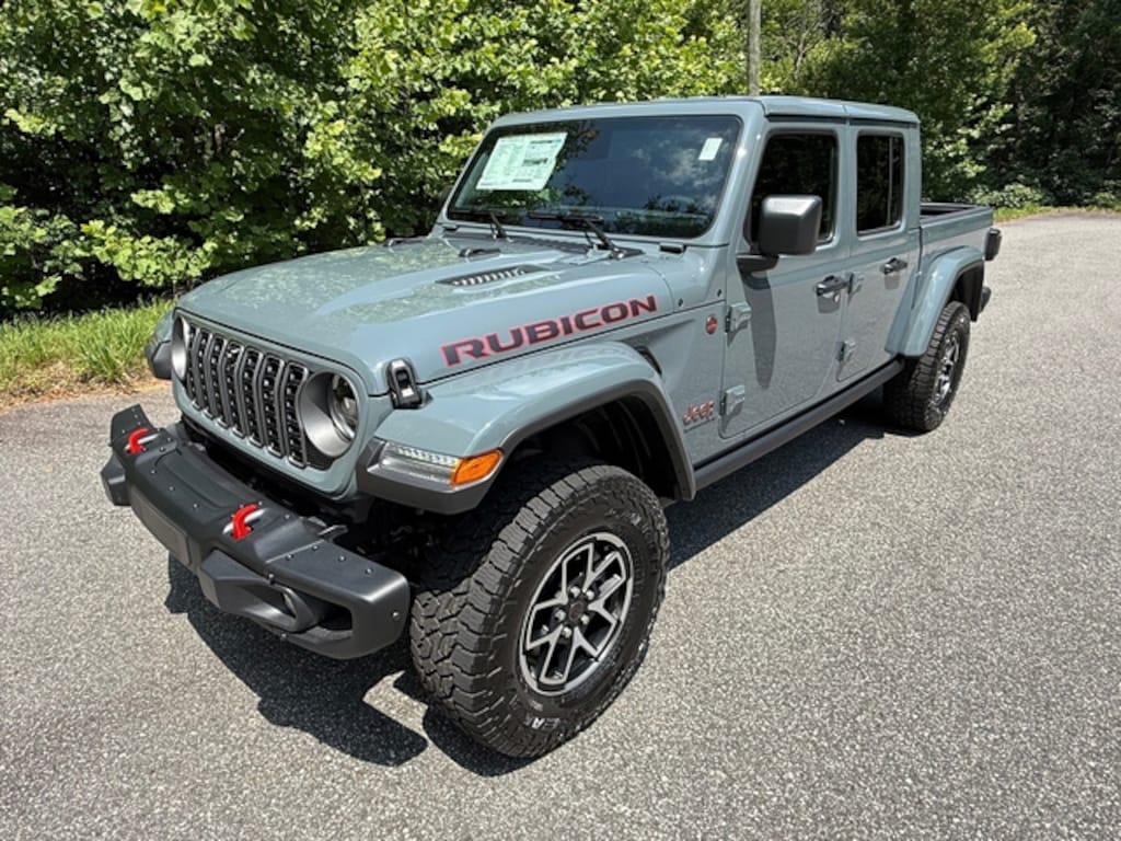 New 2026 Jeep Gladiator Rubicon X Body Color Hard Top Pickup