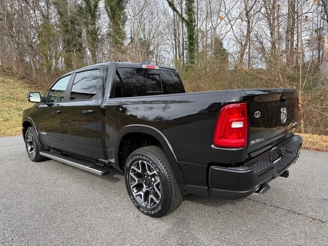 2026 RAM 1500 Laramie - Photo 10