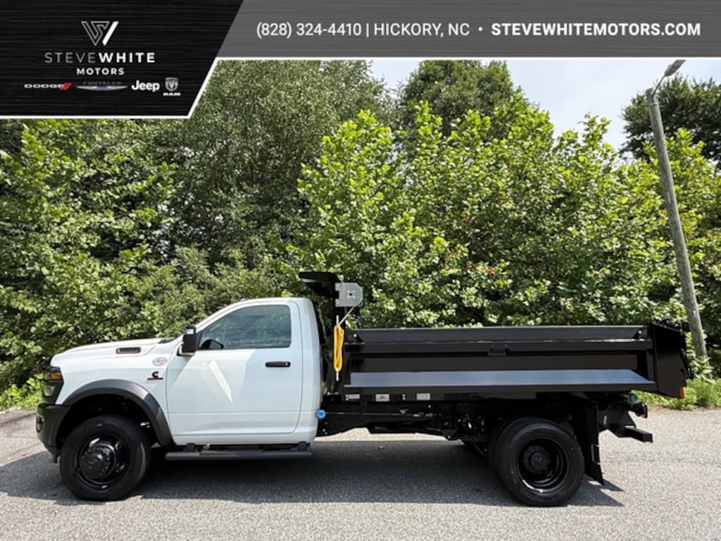 New 2026 Ram 5500 Chassis Cab Tradesman R/C 4WD 84 CA Cummins Pickup