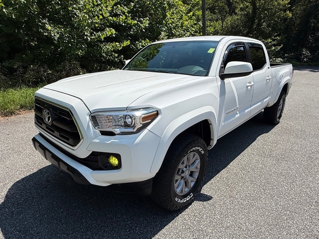 Used 2017 Toyota Tacoma SR5 with VIN 5TFBZ5DN8HX003264 for sale in Connelly Springs, NC