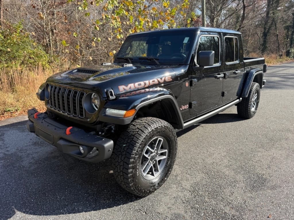 New 2026 Jeep Gladiator MOJAVE X 4X4 Pickup