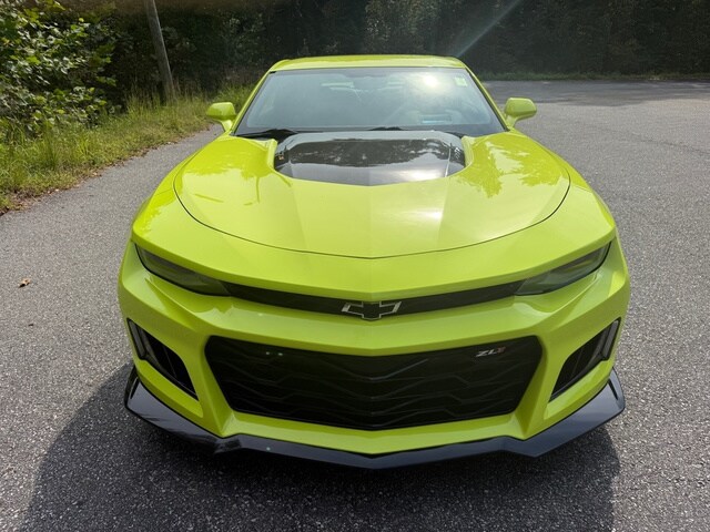 2019 Chevrolet Camaro ZL1 Coupe photo 3