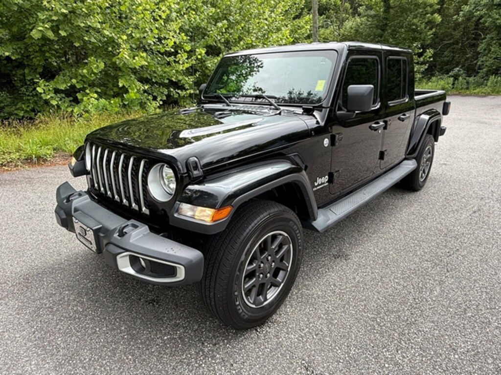 Used 2020 Jeep Gladiator Overland Truck Crew Cab