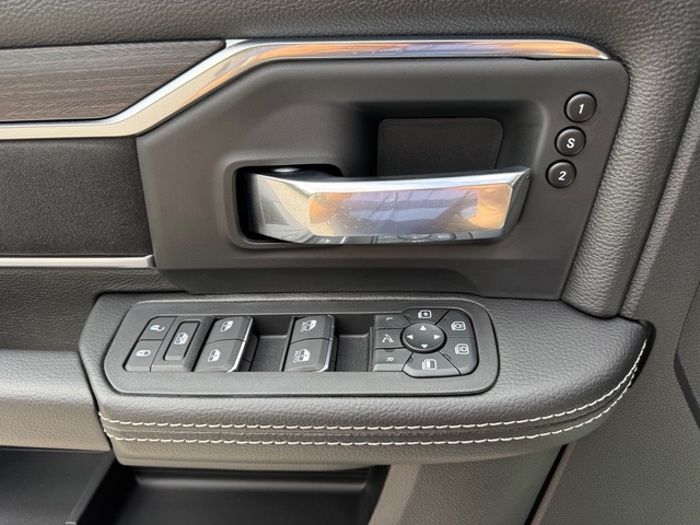 2026 RAM 2500 Laramie - Photo 15