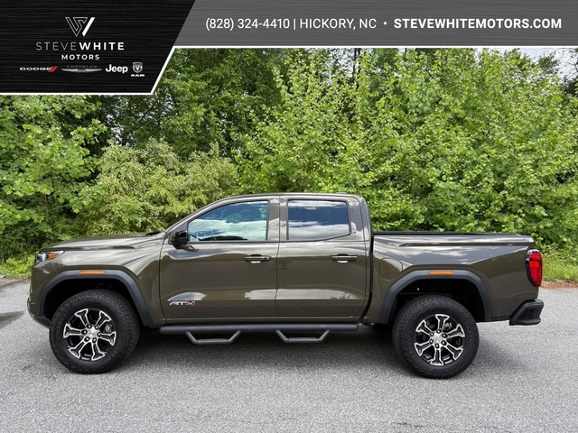 2025 GMC Canyon 4WD AT4 Crew Cab Short Box's photo