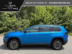 2026 Jeep Cherokee Laredo  4WD Sport Utility